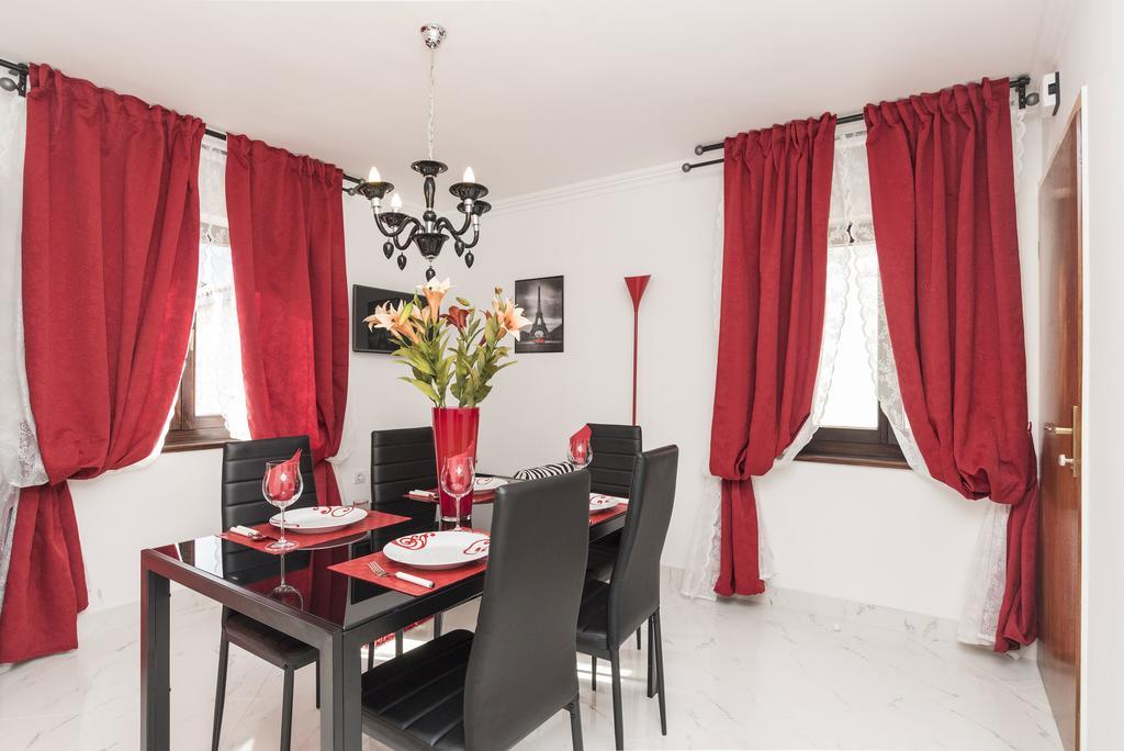 Apartments Paris 우마그 객실 사진
